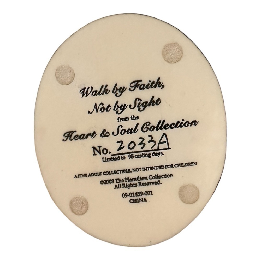 Walk Of Faith Not By Sight Woman Walking Style Fashion Elegant Figurine - Picture 6 of 8